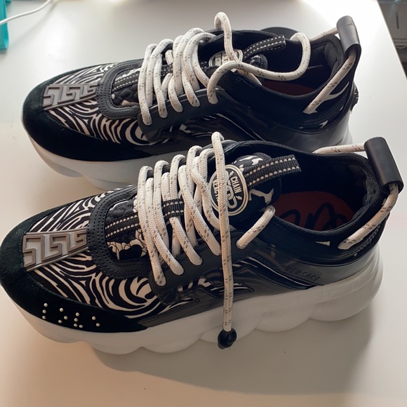 Versace Sneakers - Picture 2 of 5